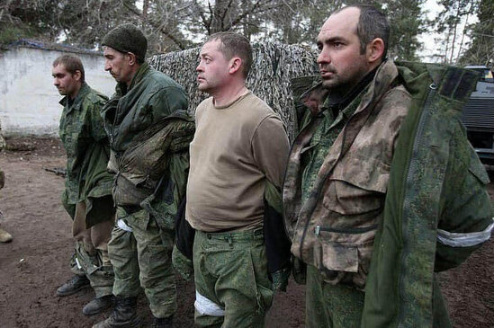 2 min hərbçi əsir alınıb