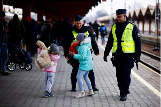 BMT: Ukraynanı 2 milyondan çox insan tərk edib