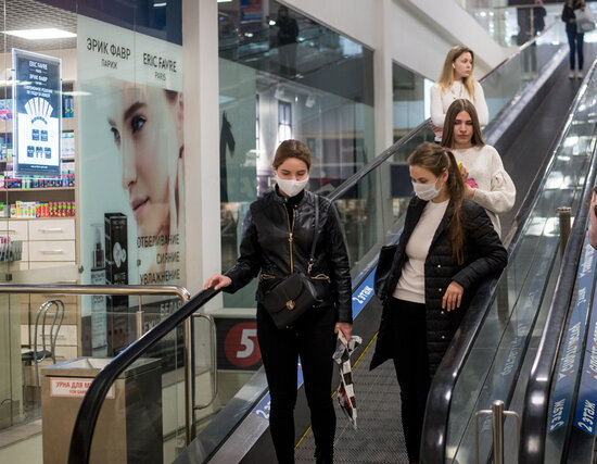 Azərbaycanda qapalı məkanlarda maska tələbi ləğv olunacaq? - AÇIQLAMA - VİDEO