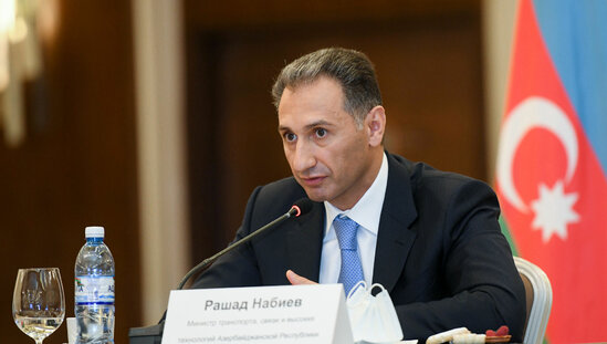 Nazir həbs xəbəri yayılan rəisi işdən çıxardı