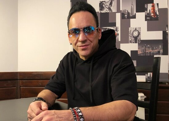 Əfsanəvi müğənni intihar ETDİ - FOTO