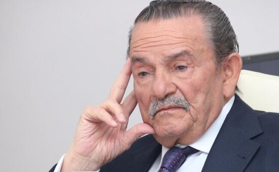 Əjdər İsmayılov vəfat etdi