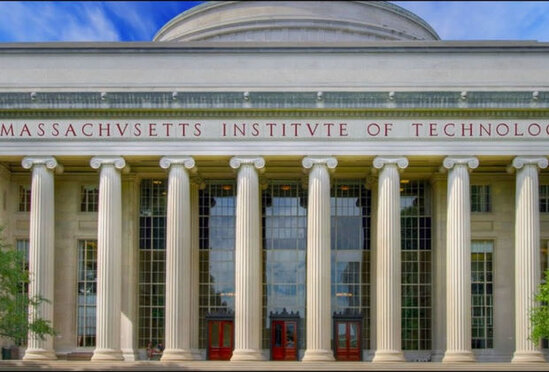 Azərbaycanlı məktəbli dünyanın məşhur universitetinin təqaüdünü qazanıb - FOTO