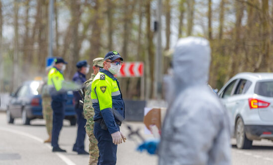Qonşu ölkədə COVID-19-la bağlı bütün məhdudiyyətlər aradan qaldırılır
