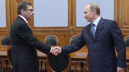 "Sürücüyə verməyə pulum yoxdur, özüm də maşın sürə bilmirəm..." - Putinə yaxin oliqarxin Londonda indiki güzərani