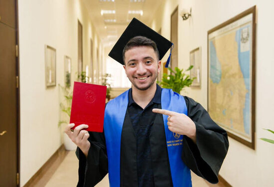 Bakı Ali Neft Məktəbinin məzunu "Google"da işə qəbul olunub