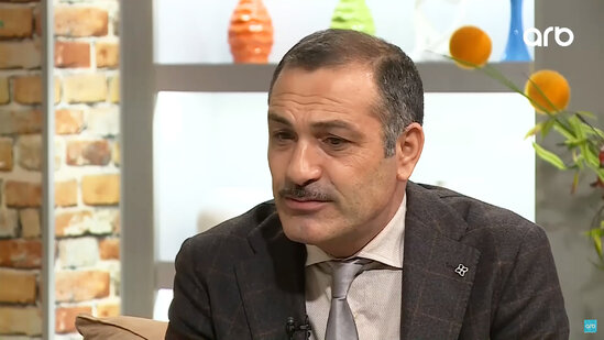 Azərbaycanlı xanəndənin baş daşı 17 il evinin qarajında saxlanılıb - VİDEO