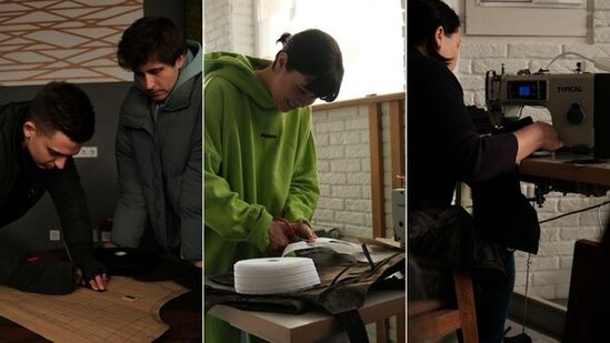 Ukraynalı estrada ulduzu gülləkeçirməz zirehli gödəkcələrin tikişi ilə məşğul olur - FOTO