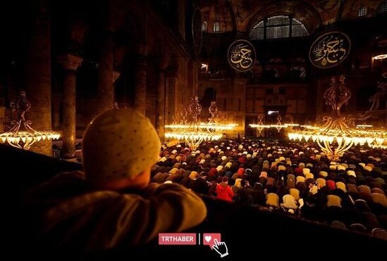 88 il sonra Ayasofiyada bir ilk - FOTO