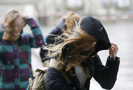 Güclü külək nə vaxt səngiyəcək? - AÇIQLAMA + YENİLƏNİB