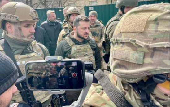 Zelenski Buçaya getdi - FOTO