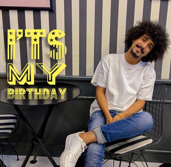 Bu gün həbs edilən bloggerin FOTOLARI