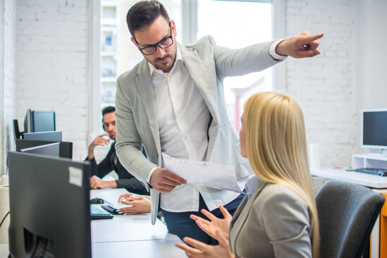 Azərbaycanda bu şəxslərin işdən çıxarılması QADAĞANDIR - RƏSMİ