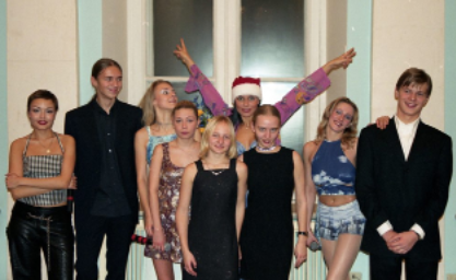 Sanksiyalara məruz qalan Putinin qızları nə iş görür?