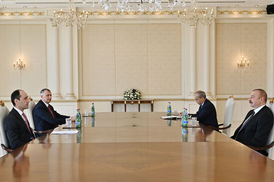 İlham Əliyev gürcüstanlı naziri qəbul etdi - YENİLƏNİB