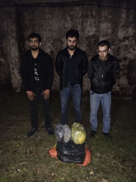 Sərhəddə insident: Hərbçiyə bıçaq çəkildi - FOTO