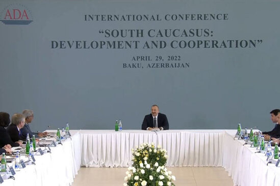 İlham Əliyev Bakıda keçirilən beynəlxalq konfransda iştirak edir - CANLI YAYIM