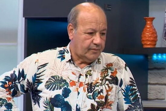 Əli Mirəliyev: "O hacıdan bu hacıya keçir, sonra da Xalq artisti adı alırlar"