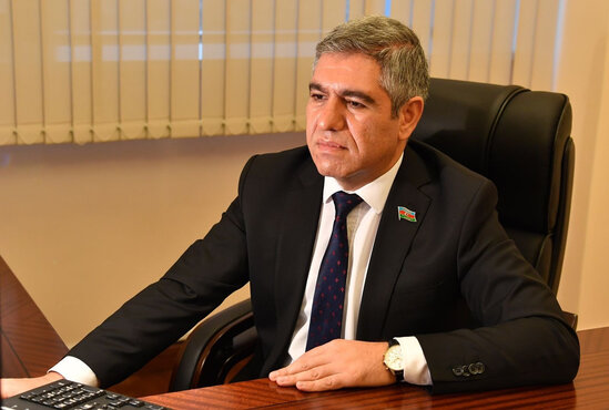 Milli Məclisin deputatı: "Dünyadakı yoxsul əhalinin 45 faizi müsəlman aləmində yaşayır"