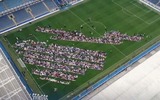 İngiltərə klubundan müsəlmanlara jest - Video