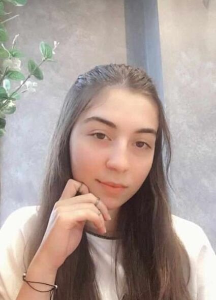 Özünü binadan atan məktəbli qız ilə bağlı ağlasığmaz İDDİALAR - FOTO