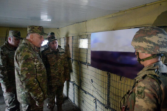 Baş Qərargah rəisi Kəlbəcərə gedib - FOTO