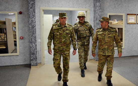 Baş Qərargah rəisi Kəlbəcərə gedib - FOTO