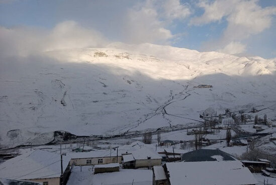 Bu ərazilərdə qar yağdı