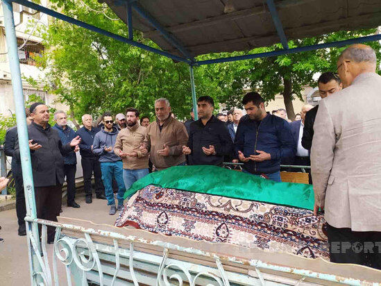 Xalq artisti Vaqif Əsədovla vida mərasimi keçirilir - FOTO