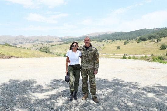Prezident və xanımı Zəngilan rayonunda intensiv meyvə bağı ilə tanış olublar