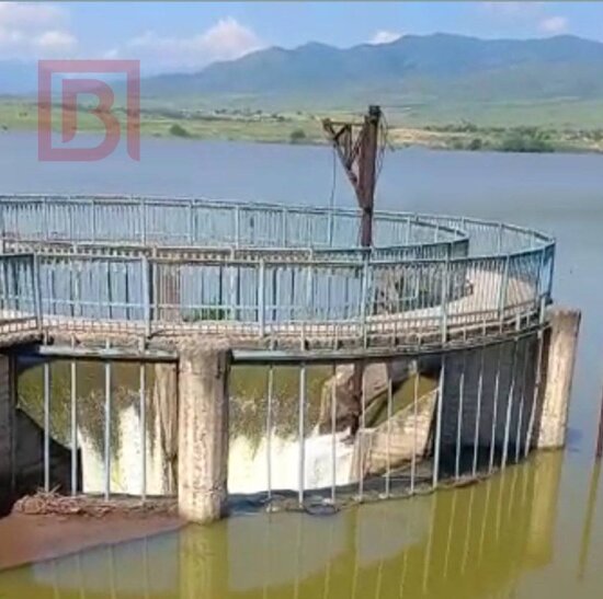 Azərbaycanda nəhəng su anbarında sızma baş verdi