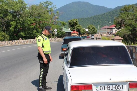 Atmosferi çirkləndirən avtomobillərin sürücüləri cərimələnib - FOTO