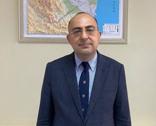 Yüksək vəzifəli şəxs işdən çıxdı - FOTO