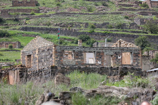 Kəlbəcərin möhtəşəm mənzərələri...