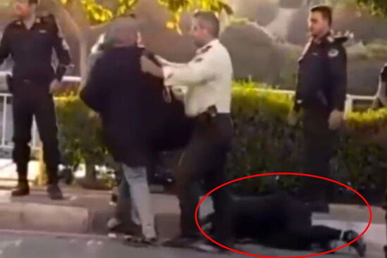 İran polisindən vətəndaşlarına qarşı daha bir qəddarlıq - VİDEO