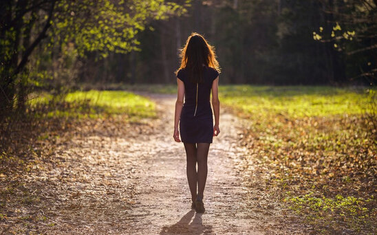 Bakıda 16 yaşlı qız itkin düşüb