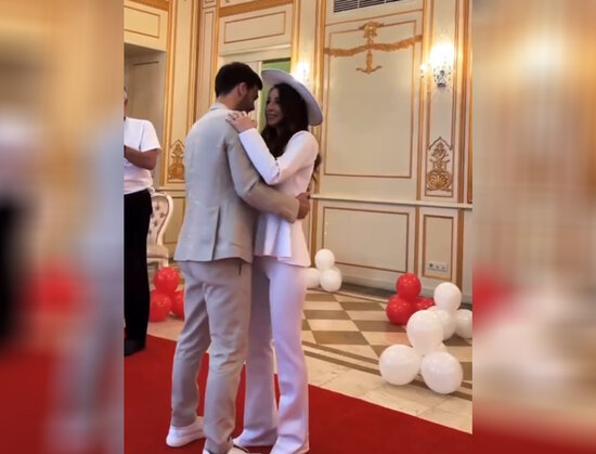 Türk futbolçu azərbaycanlı rejissorla evləndi - VİDEO