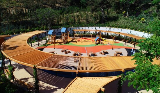 Prezident Bakıda yeni salınmış parkda - FOTOLAR