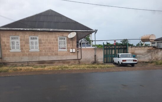 Daha bir məktəbli qızın ərə verilməsinin qarşısı alındı