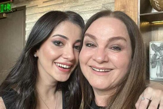 Polad Bülbüloğlunun qızı İstanbulda - FOTO