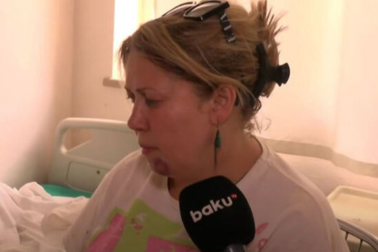 Şamaxıdakı qəzada xəsarət alan məktəblinin valideyni: "Oğlum şüşədən dərəyə düşdü" - VİDEO