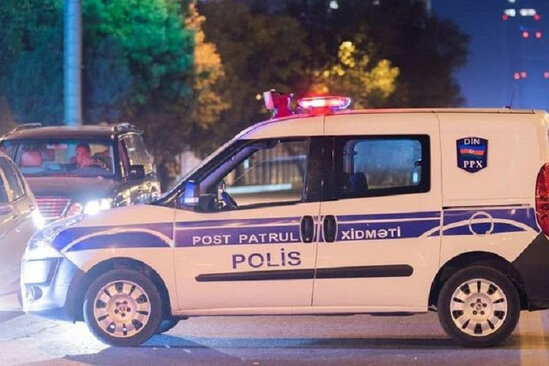 Bakıda polis maşını qəzaya uğradı: Yaralı var