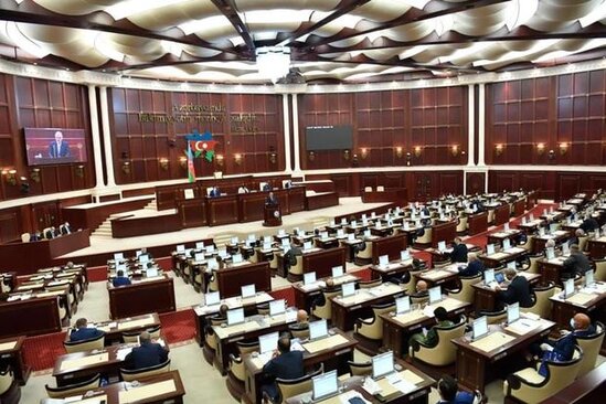 Ərzaq böhranı ölkələrə iki formada təsir edəcək - Milli Məclisdə məsələ qaldırıldı