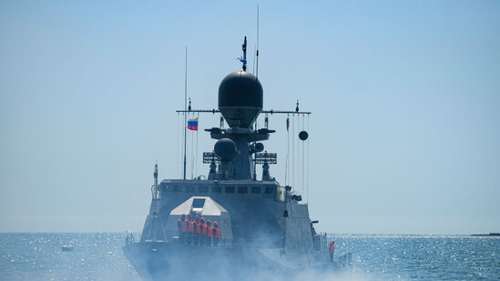 Türkiyə Rusiya gəmisini saxladı: Ukrayna taxılı daşıyırmış