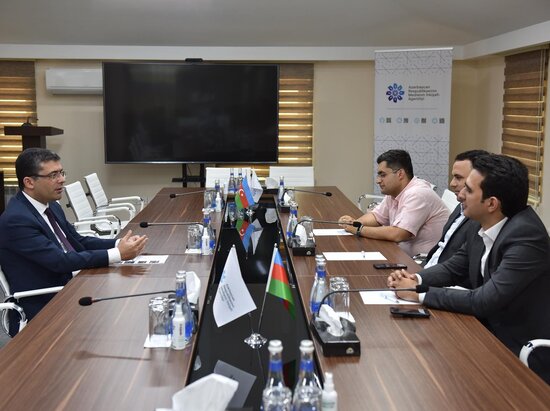 Medianın İnkişafı Agentliyində "Yüksəliş" müsabiqəsinin qalibləri ilə görüş keçirilib