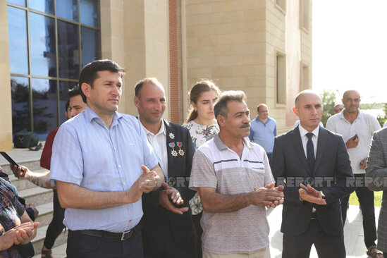 Daha 10 ailə Zəngilanın Ağalı kəndinə yola salınıb - FOTO