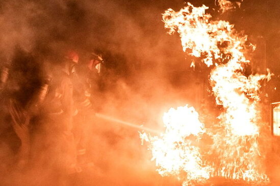 Rusiyadakı güclü yanğında ölənlər arasında azərbaycanlı var? Səfirlik hərəkətə keçdi - FOTO/VİDEO