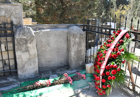 Kimyaçı alim vəfat edib - FOTO