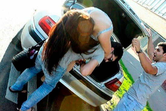 Azərbaycanda 3 oğlan birləşib yeniyetmə qızı OĞURLADI