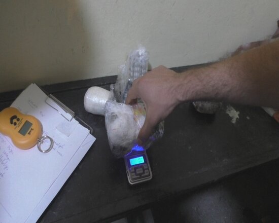 Göyçayda əcnəbi narkotacirə kuryerlik edən şəxslər saxlanılıb